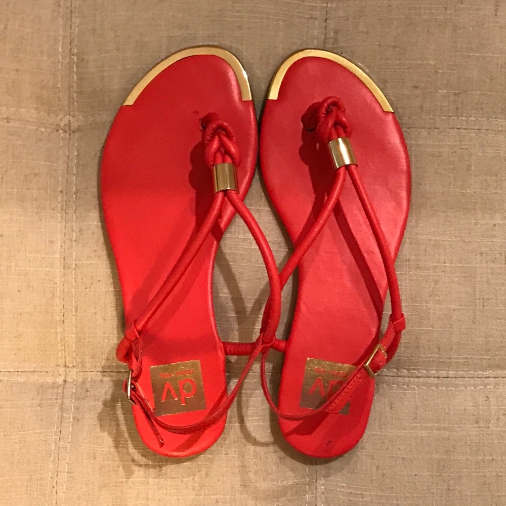 Like New DV Dolce Vita Sandals 8- Salmon Color